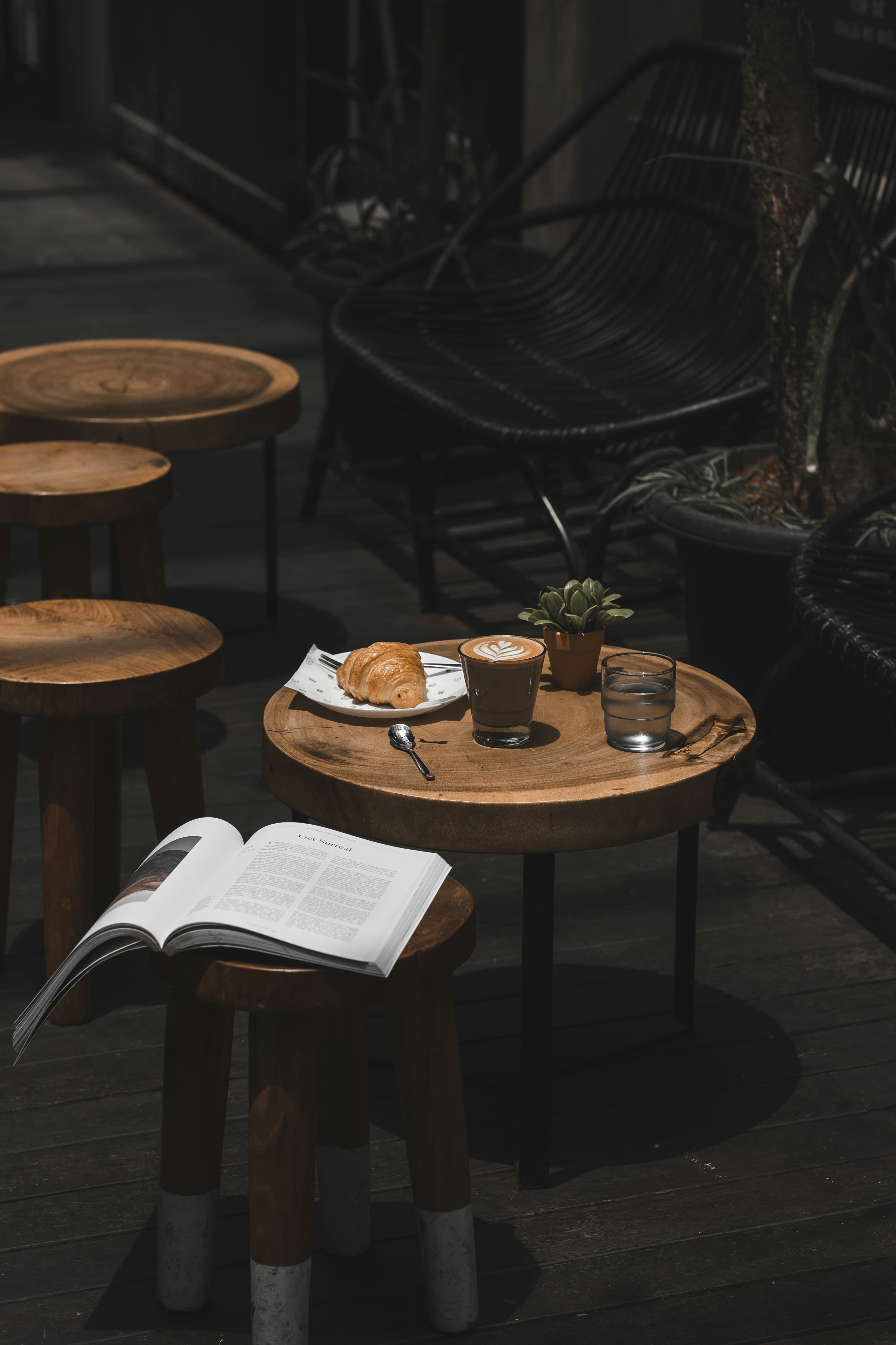Business Café